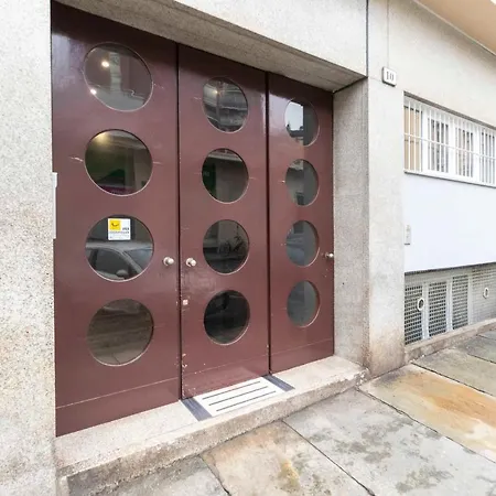 Apartamento Guesthost - Roomy & Modern Flat Piazza Statuto Turín