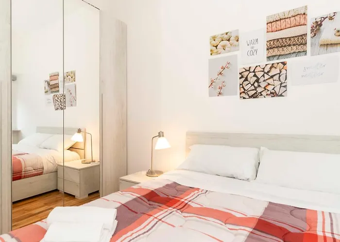 Guesthost - Roomy & Modern Flat Piazza Statuto Apartamento *